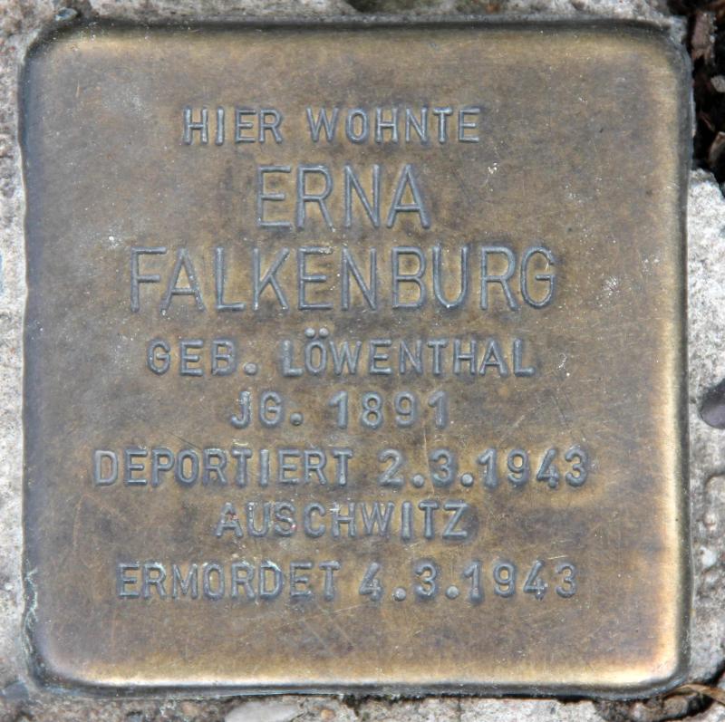 Stolperstein für Erna Falkenburg.