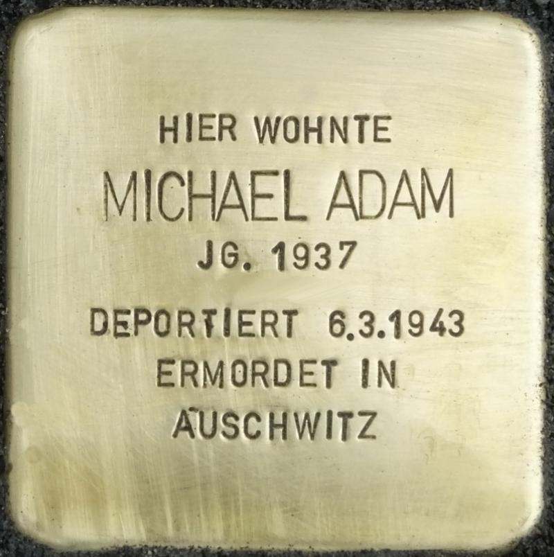 Stolperstein für Michael Adam; Foto: H.-J.Hupka