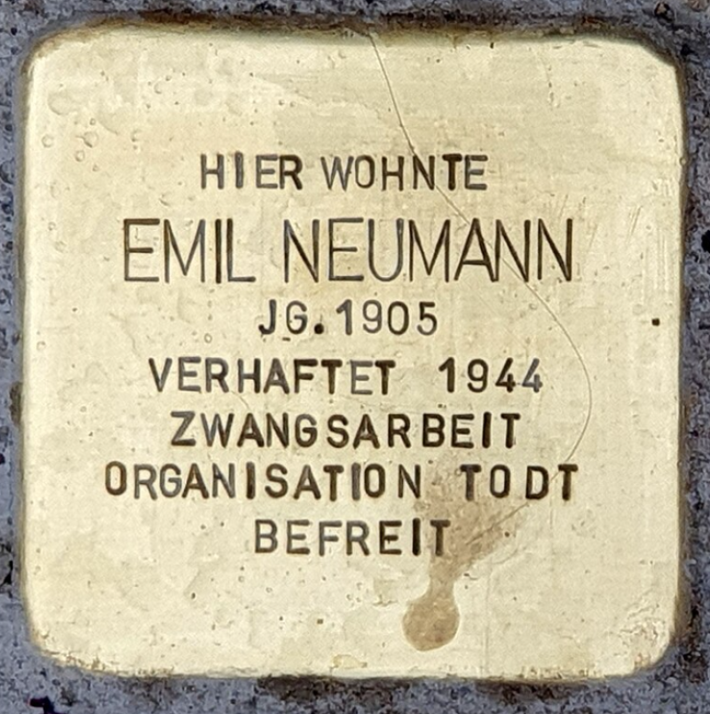 Stolperstein Emil Neumann
