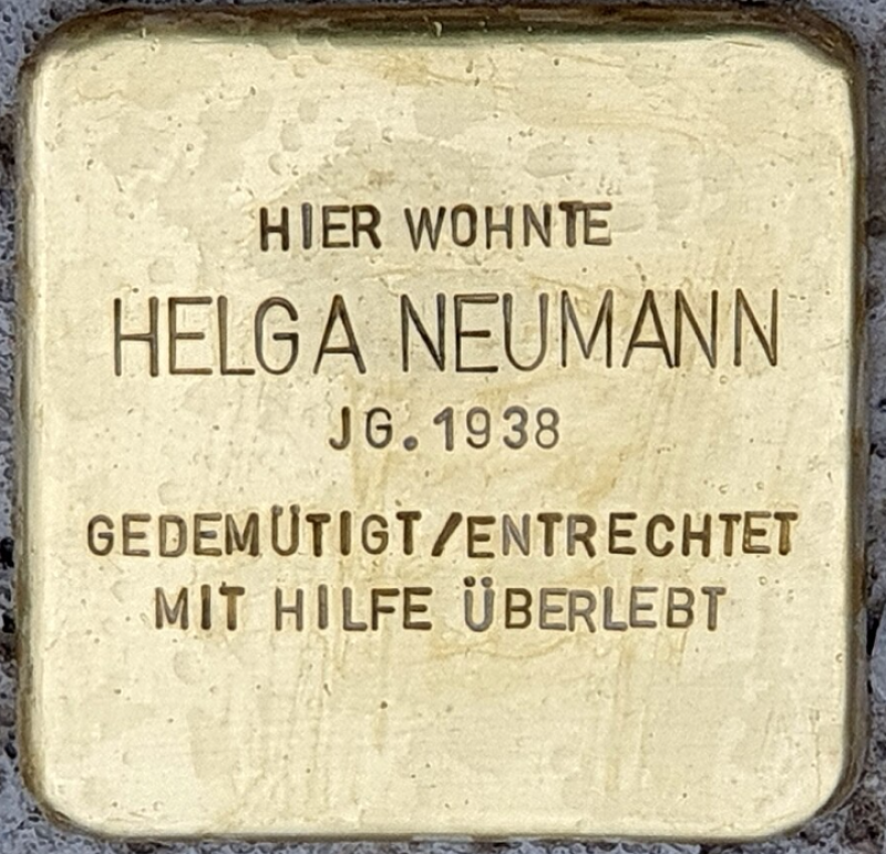 Stolperstein Helga Neumann