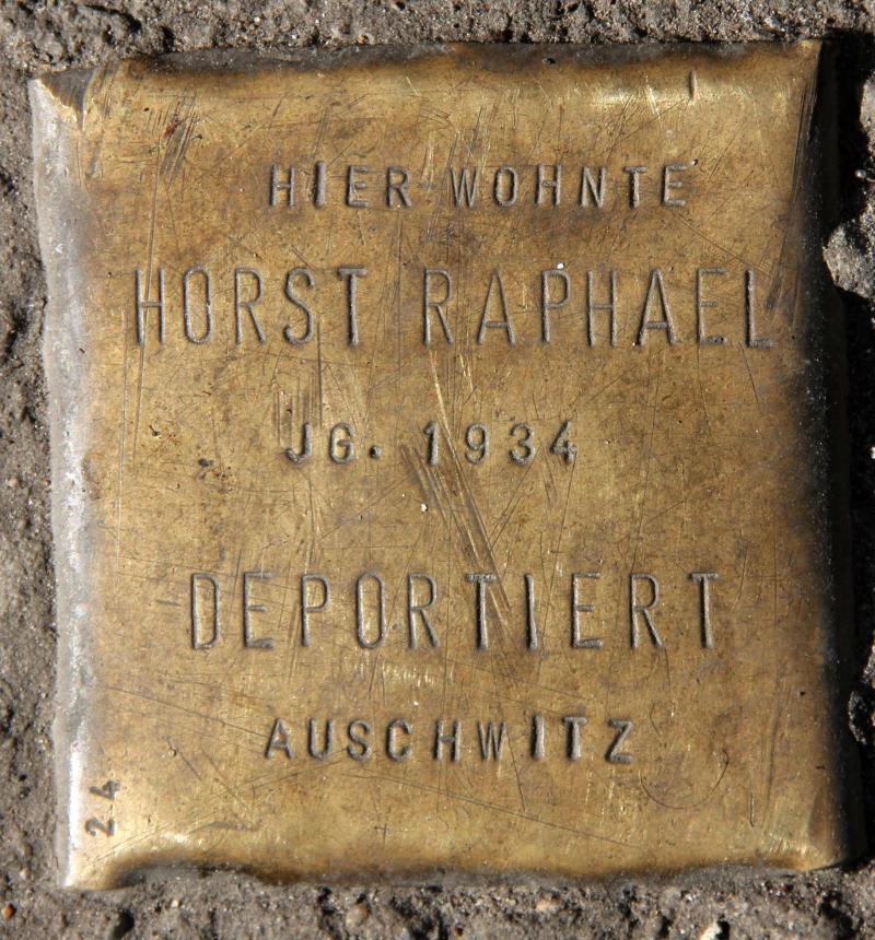 Stolperstein für Horst Raphael.