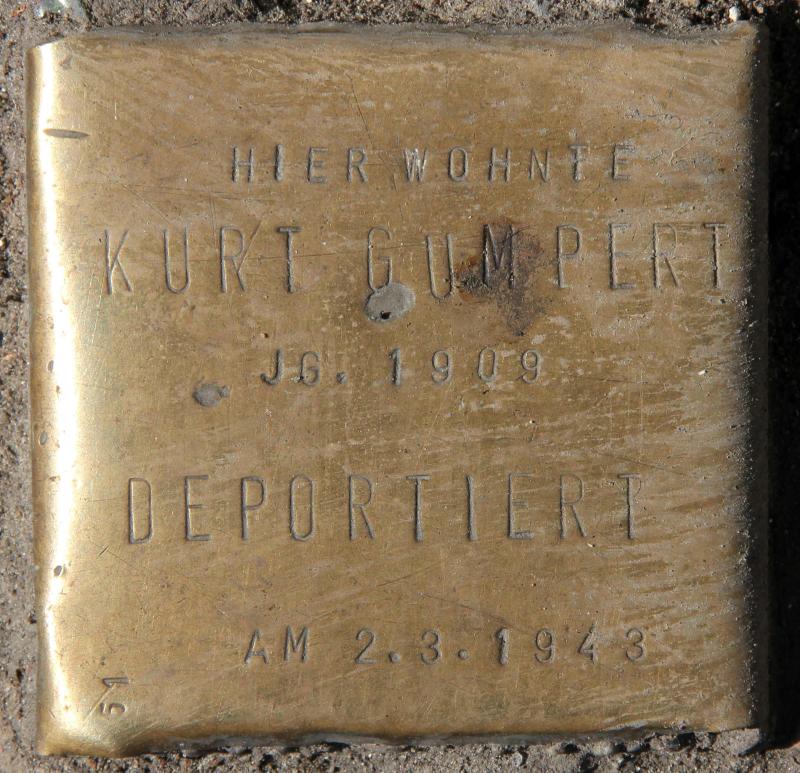 Stolperstein für Kurt Gumpert.