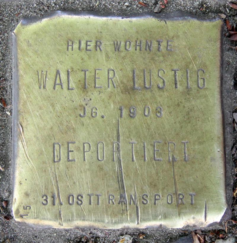 Stolperstein für Walter Lustig.