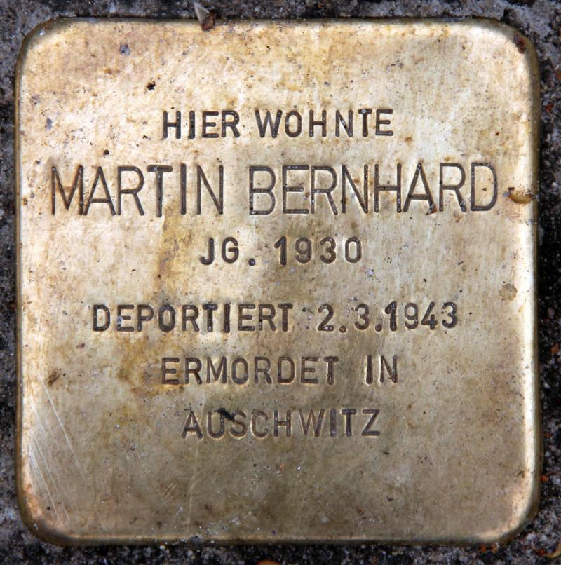 Stolperstein für Martin Bernhard.