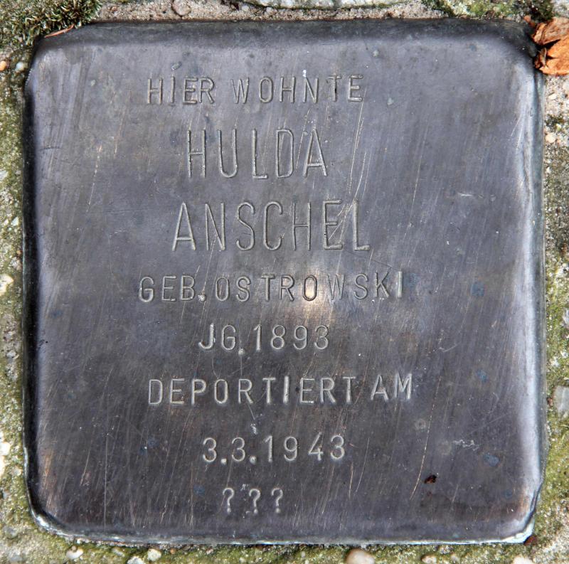 Stolperstein für Hulda Anschel.