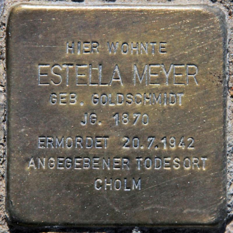 Stolperstein für Estella Meyer.