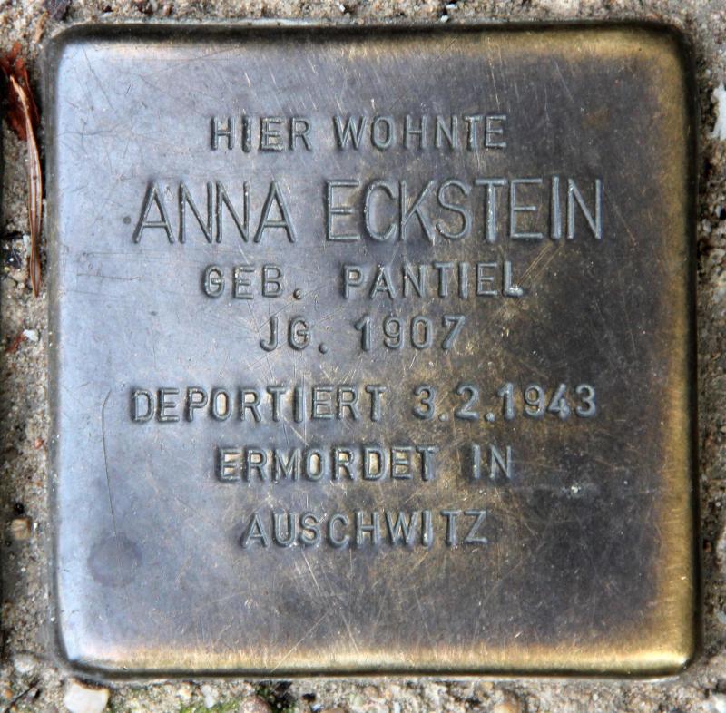 Stolperstein für Anna [Anni, Anny] Eckstein.