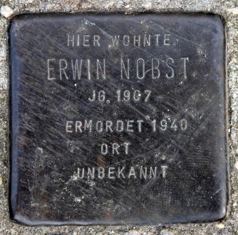 Stolperstein für Erwin Nobst.