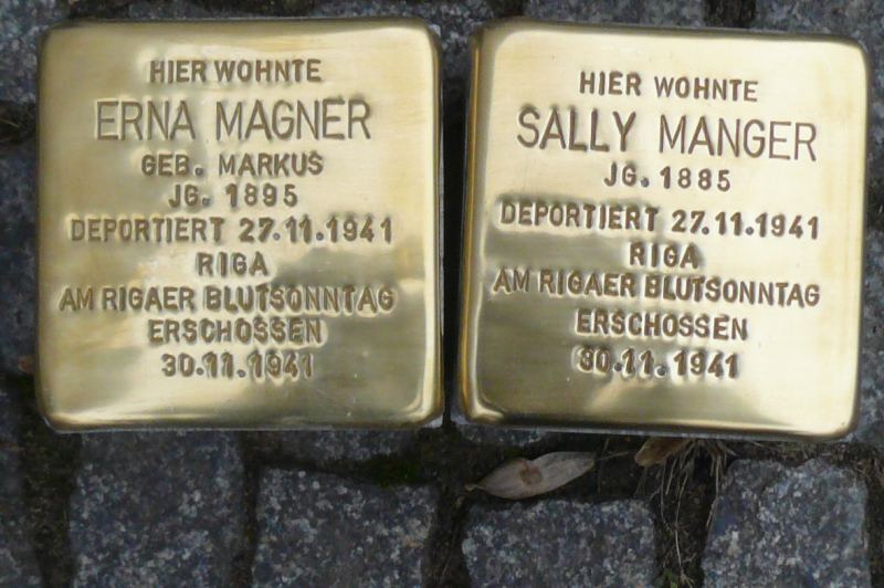 Stolpersteine für Sally und Erna Magner (Falsche Inschrift: Manger)
