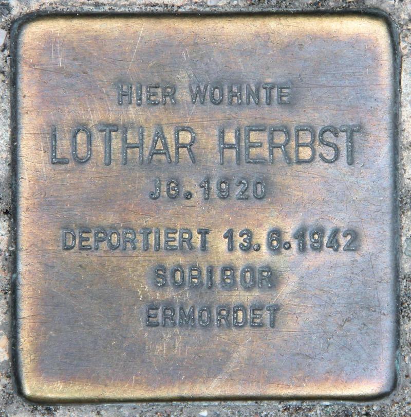 Stolperstein für Lothar Herbst.