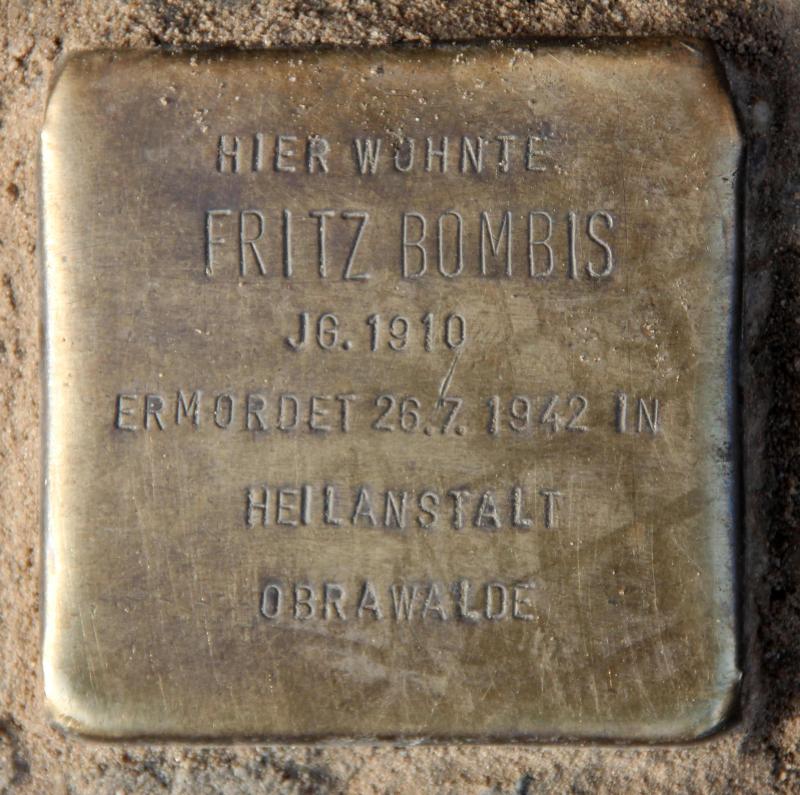 Stolperstein für Fritz Bombis.