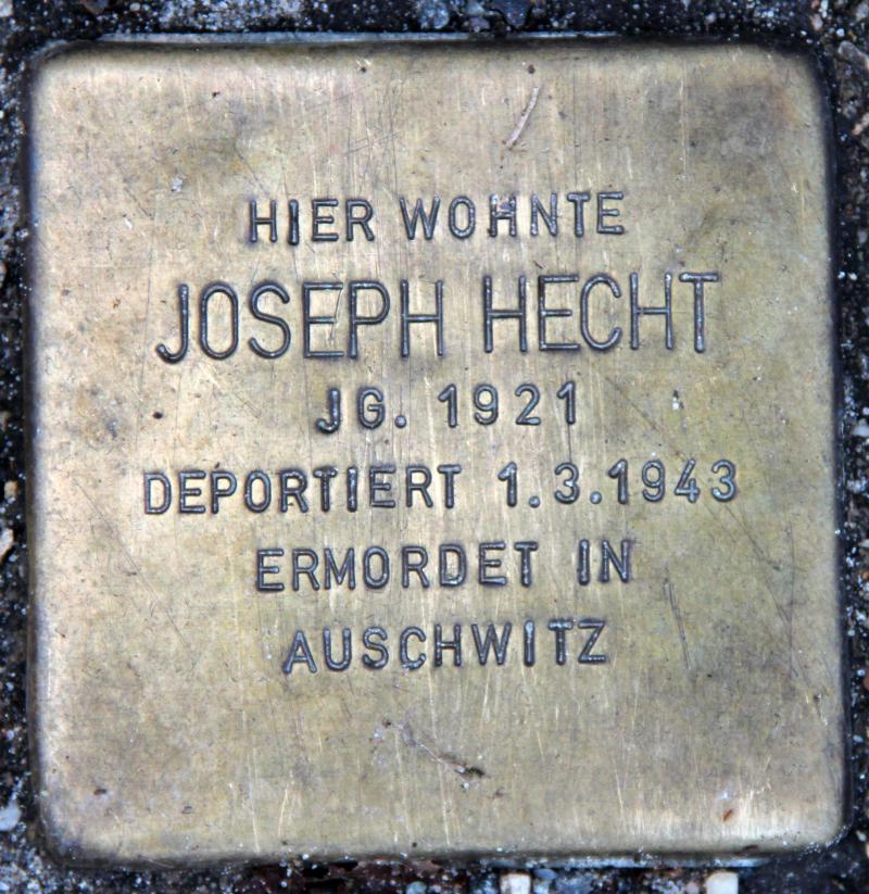 Stolperstein für Josef Joseph Hecht.