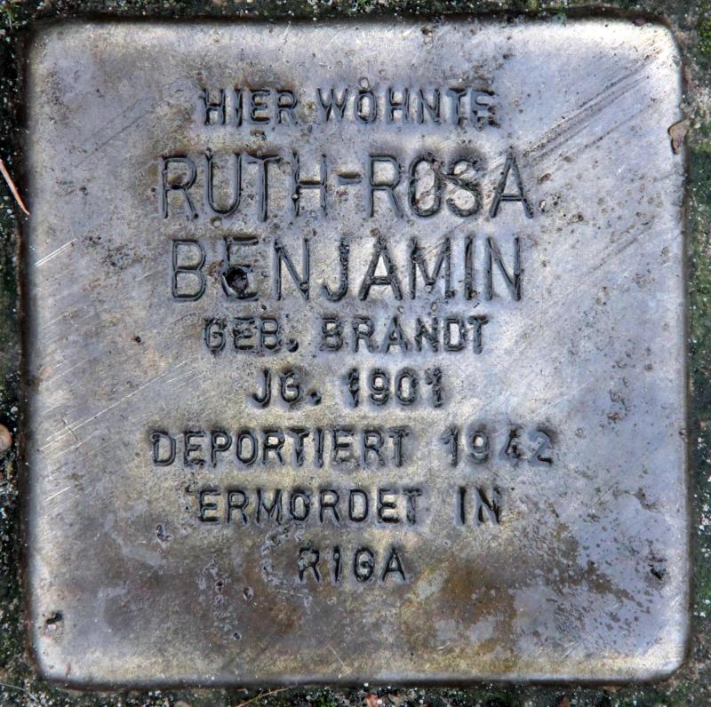 Stolperstein für Ruth-Rosa Benjamin.