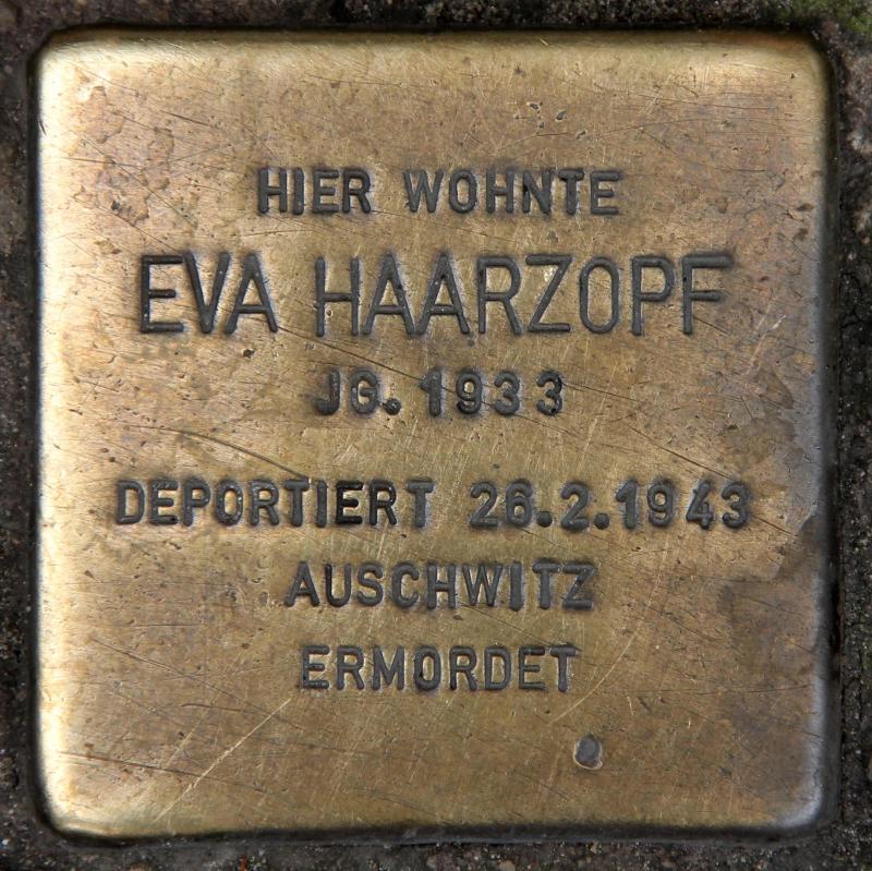 Stolperstein für Eva Haarzopf.