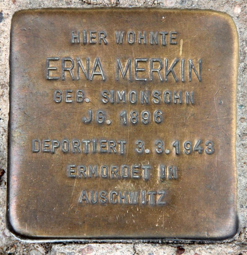 Stolperstein für Erna Merkin.