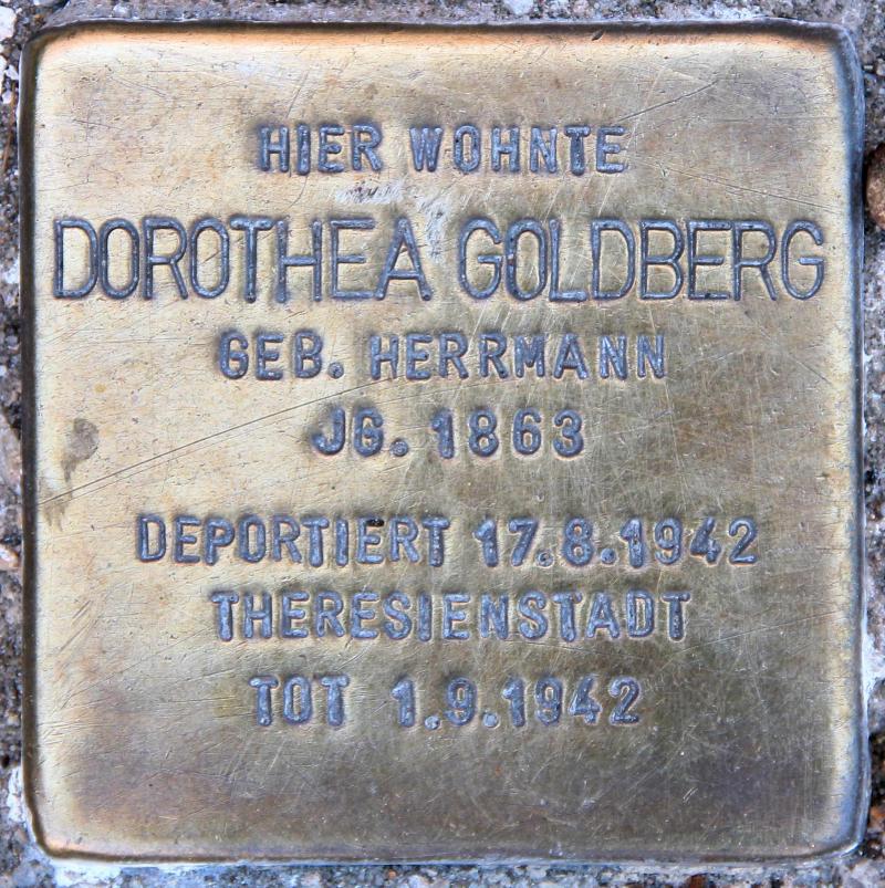 Stolperstein für Dorothea Goldberg.