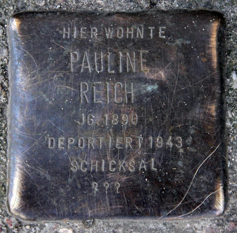 Stolperstein für Pauline Reich.