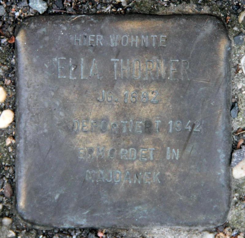 Stolperstein für Ella Thorner.
