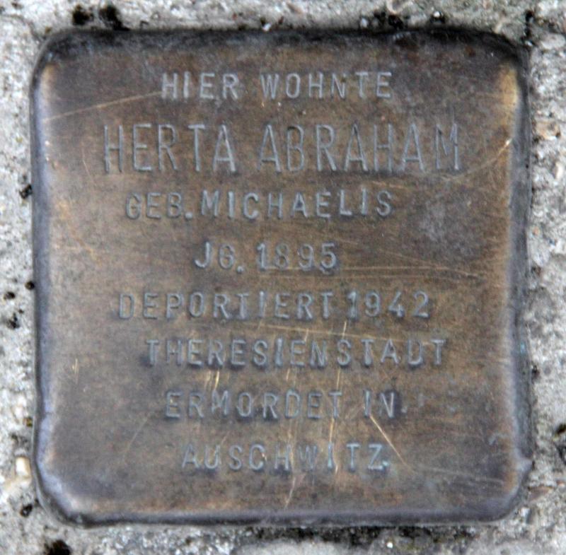 Stolperstein für Herta Abraham.