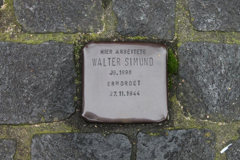 Stolperstein für Walter Simund