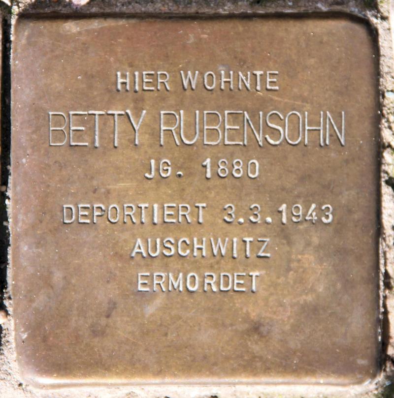 Stolperstein für Betty Rubensohn.