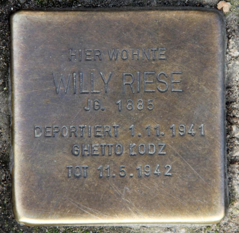 Stolperstein für Willy Riese.