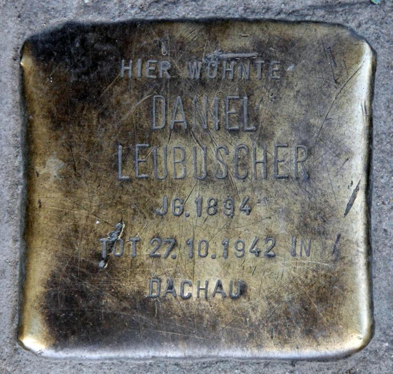 Stolperstein für Daniel Leubuscher.