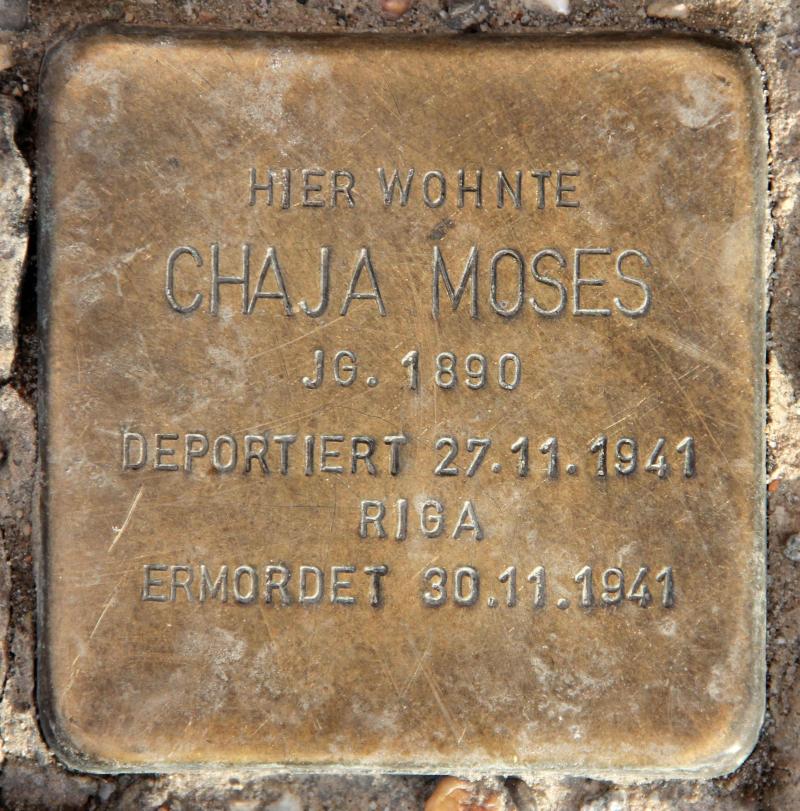 Stolperstein für Chaja Moses.