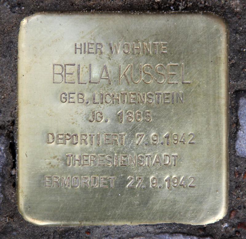 Stolperstein für Bella Kussel.