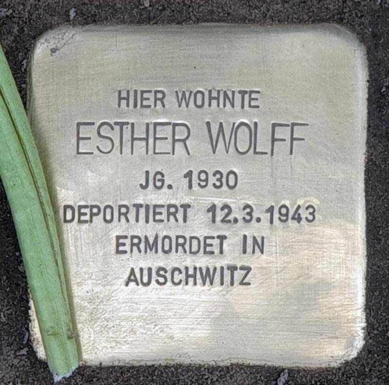 Stolperstein für Esther Wolff © OTFW