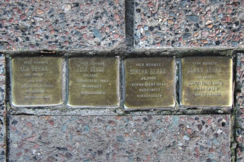 Stolpersteine für Lea Behar, Elia Behar, Simcha Behar und Jakob Behar