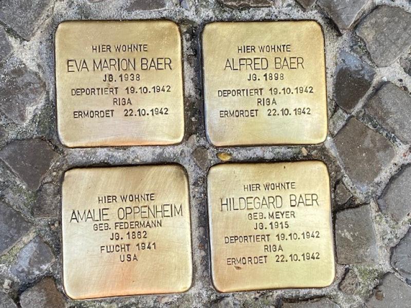 Stolpersteine Eva, Alfred, Hildegard Baer und Amalie Oppenheim © Joachim Kaufmann