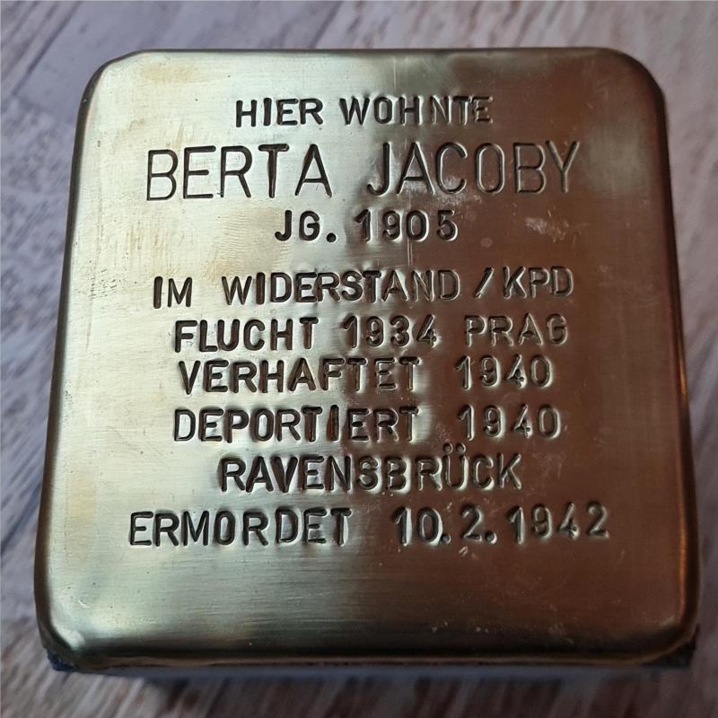 Stolperstein für Berta Jacoby im Engelmannweg 86 in Reinickendorf © AG Stolpersteine Reinickendorf