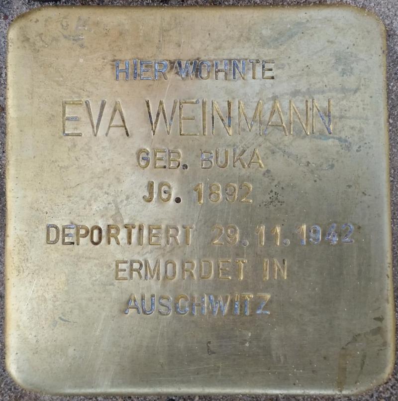 Stolperstein für Eva Weinmann, Foto: Stolpersteine-Initiative CW, H.j. Hupka, 201515