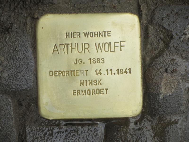 Stolperstein Arthur Wolff  Bild: Stolpersteine-Initiative CW, Siebold