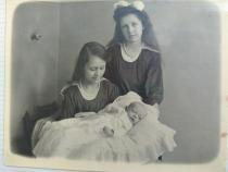 Ilse und Dodo mit Erich Bild: Familienbesitz