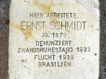 Stolperstein für Ernst Schmidt © OTFW