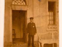 Max Moses Behrendt als Pförtner des Jüdischen Friedhofs © Familienbesitz