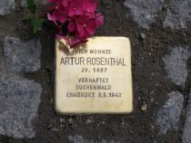 Stolperstein für Artur Rosenthal. Fotorechte: Familienbesitz.