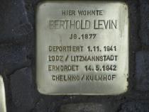 Stolperstein für Berthold Levin, Foto Stolpersteine-Initiative CW, Siebold