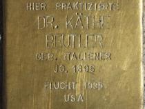 Stolperstein Dr. Käthe Beutler Bild: Stolpersteine-Initiative CW, Hupka
