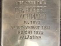 Stolperstein Dr. Robert Lachmann © Initiative Mitte