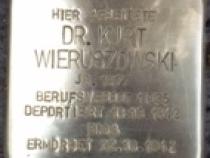 Stolperstein Dr. Kurt Wieruszowski © Initiative Mitte