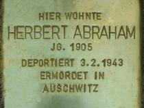Stolperstein für Herbert Abraham (Bild: Stolpersteine-Initiative CW, Hupka)
