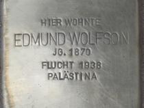 Stolperstein für Edmund Wolfson (Bild: Stolpersteine-Initiative CW, Hupka)