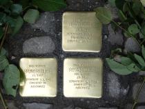 Stolpersteine für Hugo Loeser und Bruno und Rosa Redlich, © privat