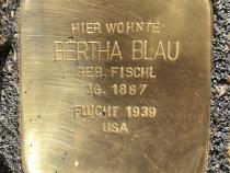 Stolperstein Bertha Blau © S. Davids