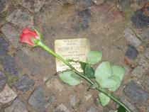 Stolperstein Karoline Mathias, © Familie