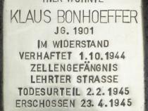 Stolperstein für Klaus Bonhoeffer; Foto: CW Hupka, 2015